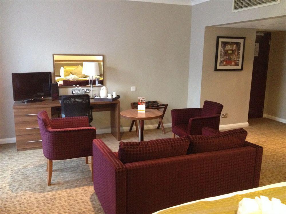 Clarion Croydon Park Hotel Екстер'єр фото