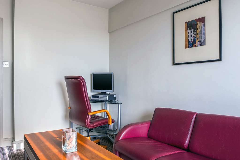 Clarion Croydon Park Hotel Зручності фото